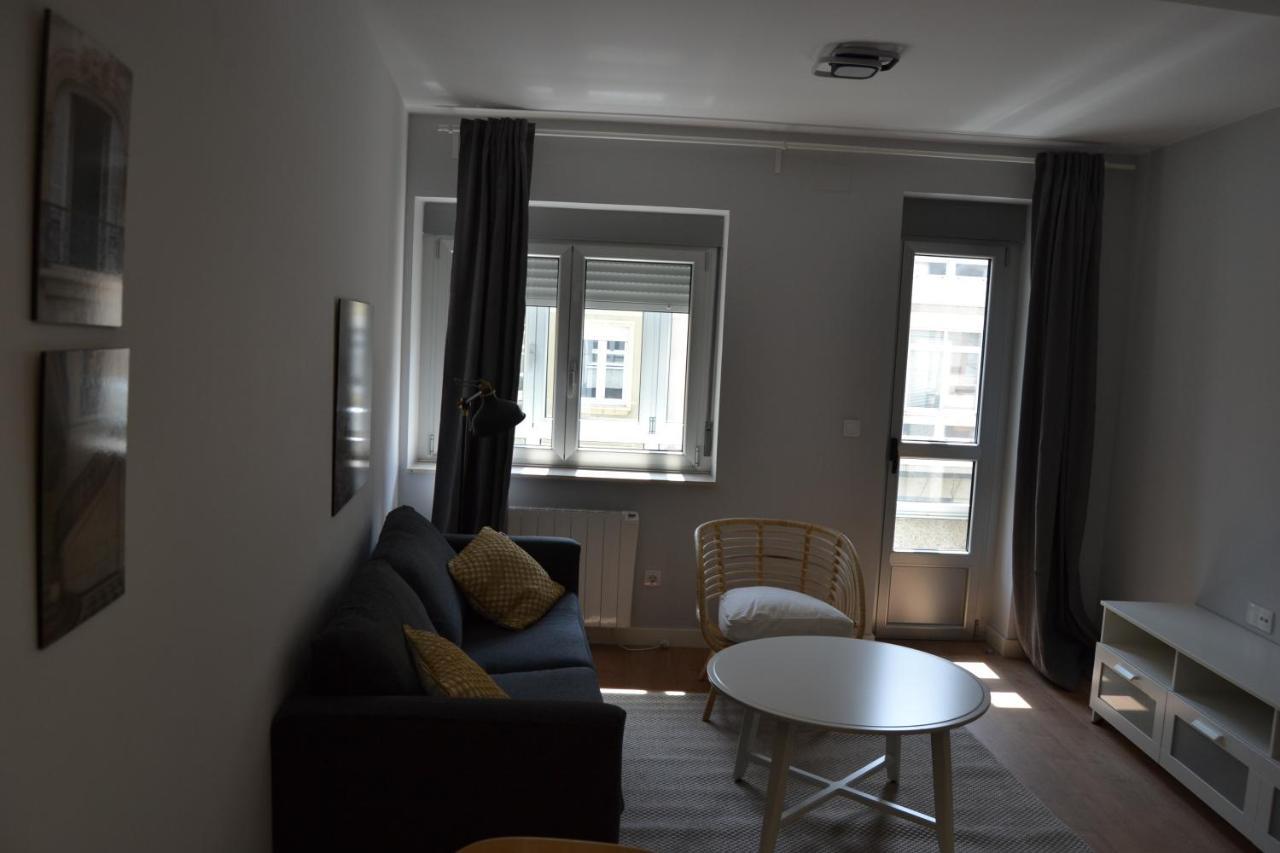 Inmoinsuas Yoana Home Sarria Εξωτερικό φωτογραφία